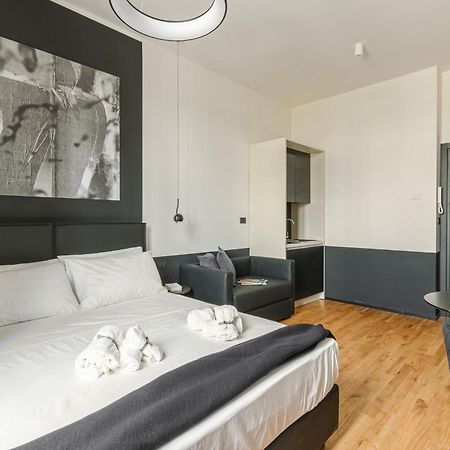 Palazzo Quantum 1 Apartment Milan Exterior photo