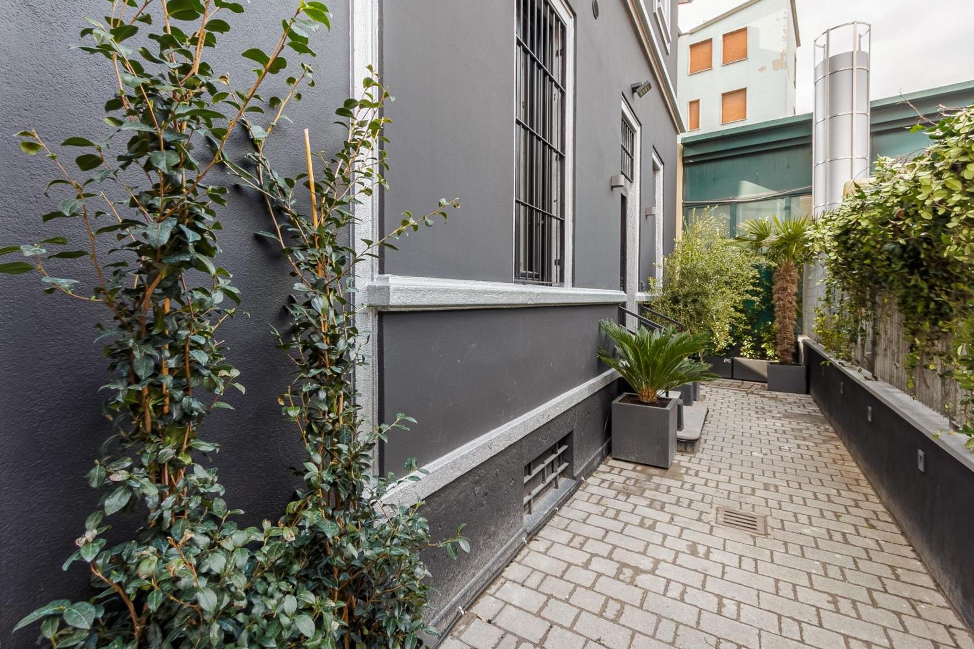 Palazzo Quantum 1 Apartment Milan Exterior photo